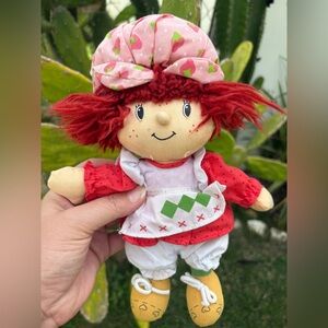 Vintage Y2K Strawberry Shortcake Rag Doll Plush Doll See Photos